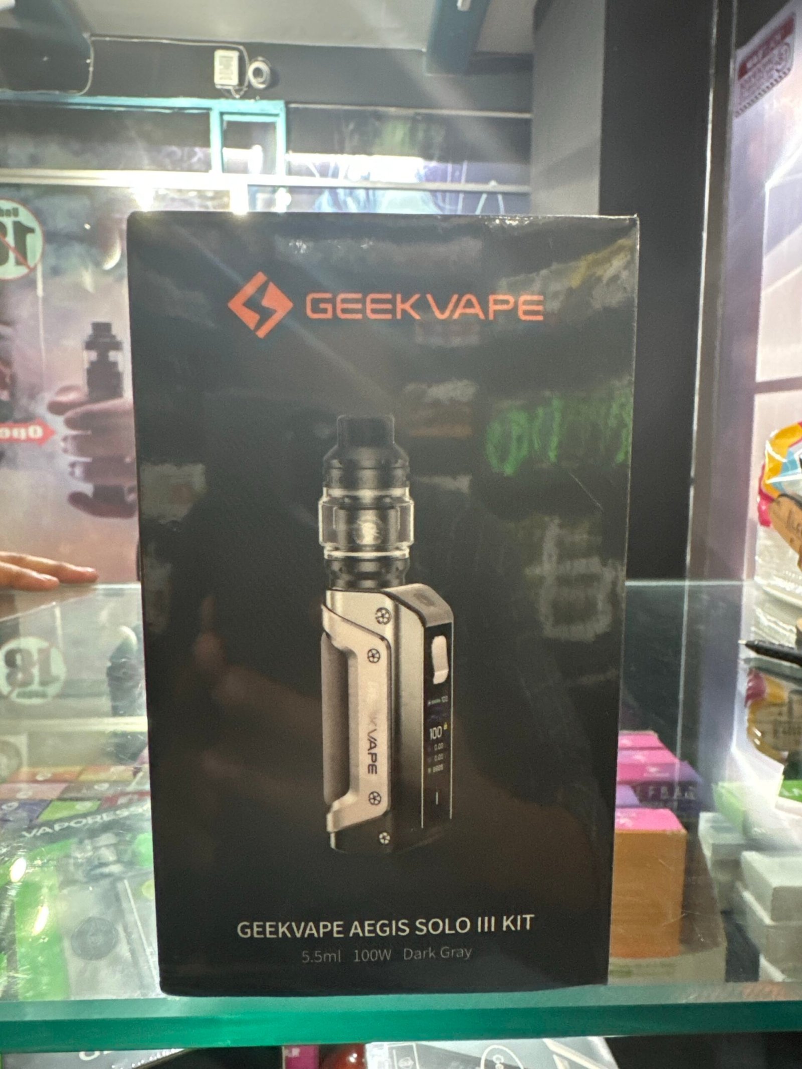 Geekvape S100 (Aegis Solo 3) Vape Mod Kit - Image 4